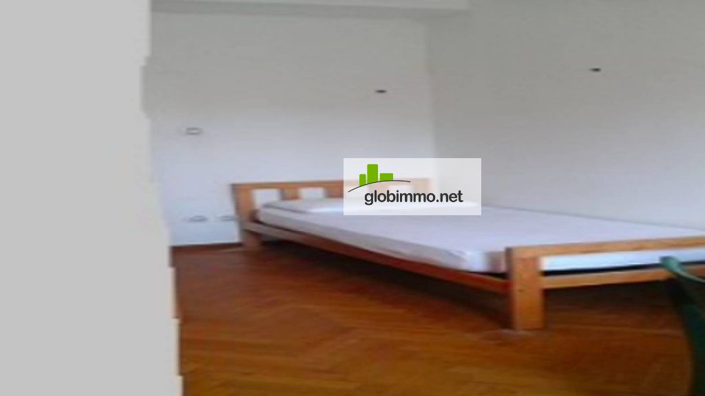 Stanza privata Trento, Vicolo Morosante, Stanza in appartamento con 3 stanze da letto a Trento