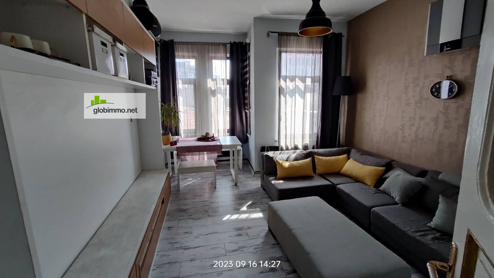 3 bedroom apartment Istanbul, Süslü Saksı Sokak, Renovated 3-bedroom apartment for rent next to Taksim