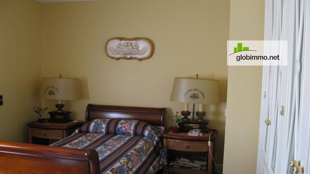 Private room Madrid, Calle del Camino Ancho, Room in shared apartment in Alcobendas