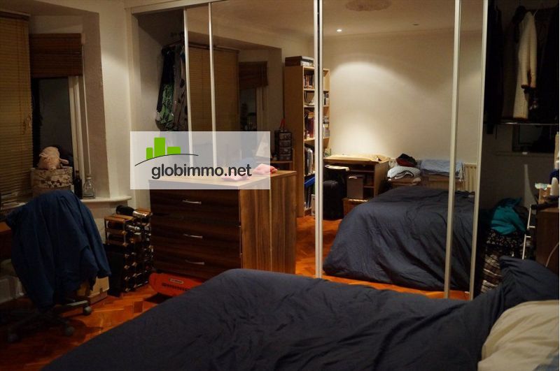 2 bedroom apartment , Bodorgan Road, West Cliff